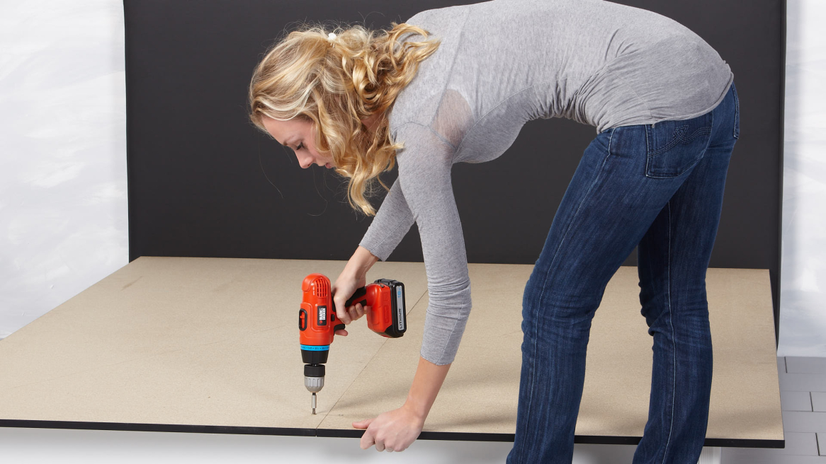 Wasserbett Basic Pro Bodenplatten verschrauben