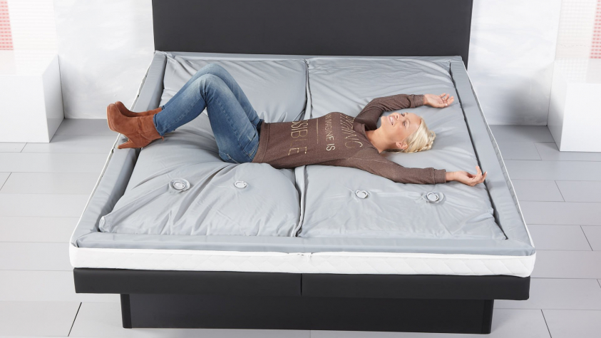 Wassermatratze ohne Naht in der Mitte